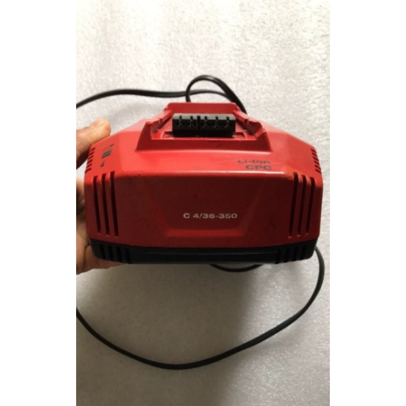 Multi-Voltage Fast Charger C 4 - Power Tools Hilti 评论和价格